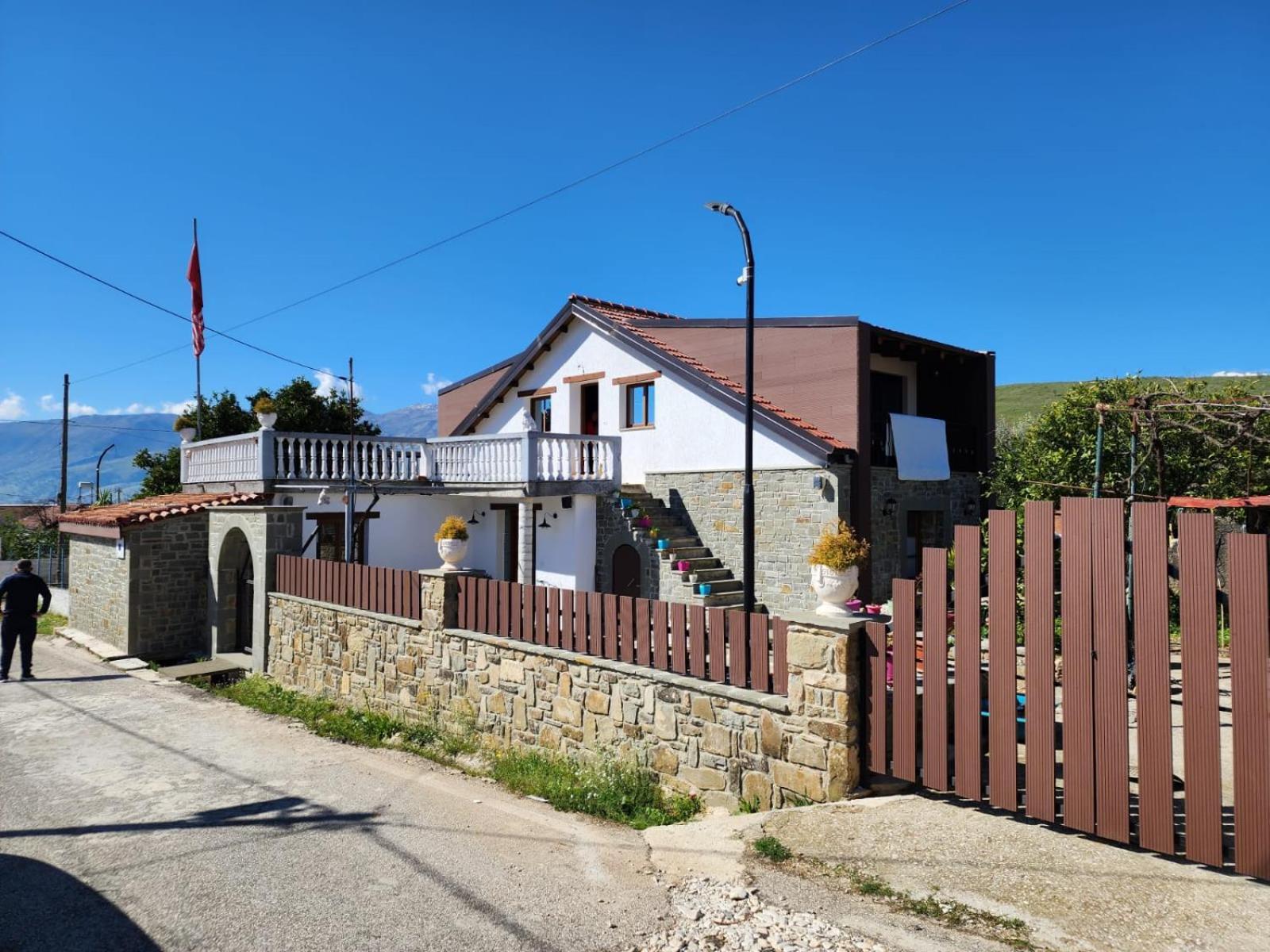 Villa Shuaipaj Gjirokaster Ngoại thất bức ảnh