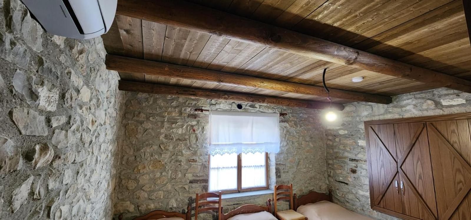 Villa Shuaipaj Gjirokaster Ngoại thất bức ảnh
