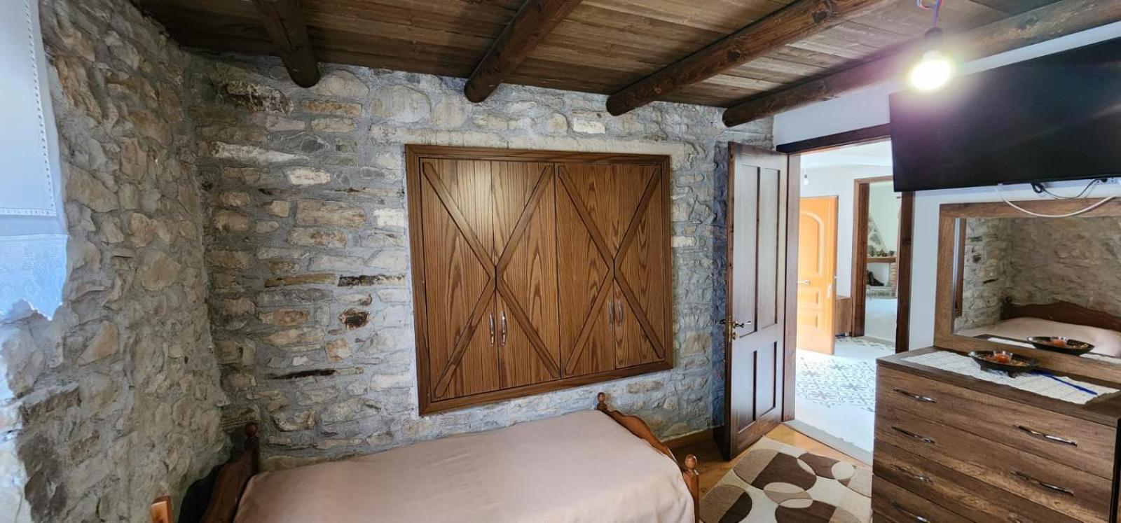 Villa Shuaipaj Gjirokaster Ngoại thất bức ảnh